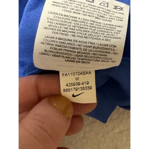 Nike Dri Fit Racer back Tank Top Built In Bra Blue Size M Medium - Picture 5 of 6